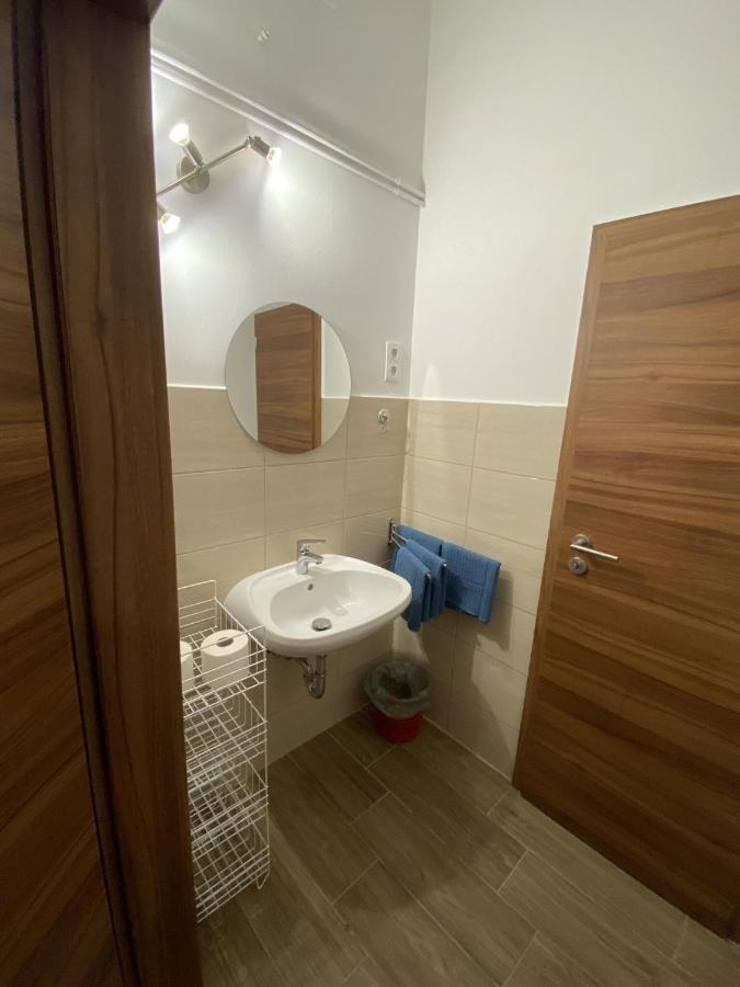 Fuzfofuerdoi Szallashely Balatonfůzfő Exterior foto